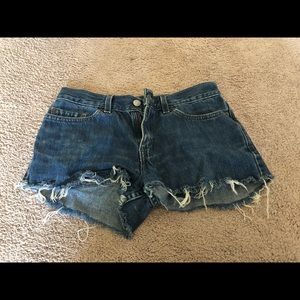 Levi’s cutoff shorts